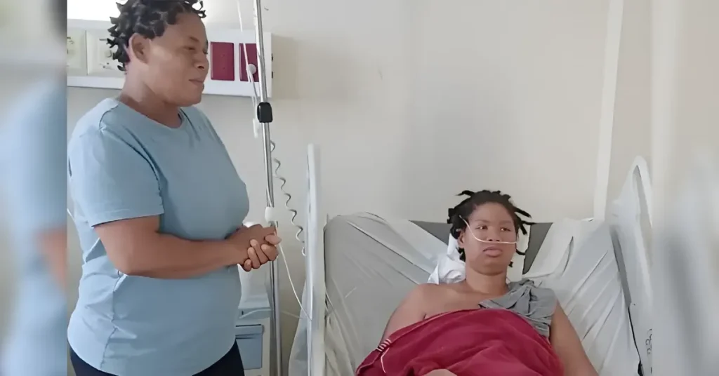 Madre solicita asistencia para joven ingresada en Barahona