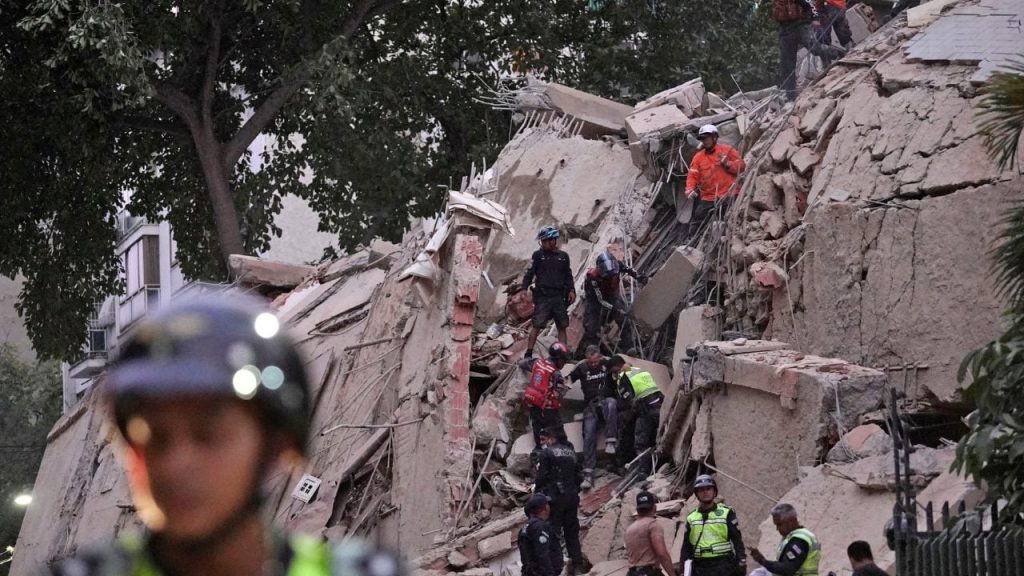Imágenes desvatadoras: Siguen apareciendo escenas de terremotos en Venezuela
