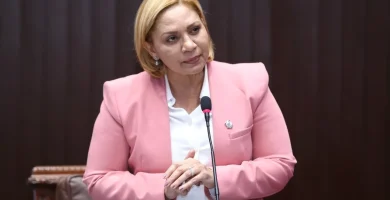 Soraya Suárez afirma que las tres causales del aborto no serán discutidas en comisión bicameral