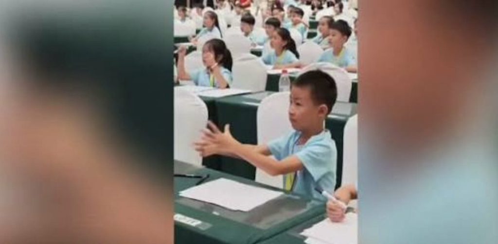 Niños sorprenden en China con su increíble velocidad para calcular