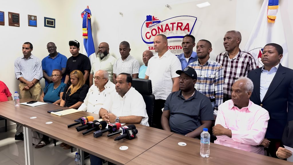 ¡Se calienta la disputa! Conatra acusa invasión de rutas y amenaza con paralizar el transporte