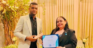 Club Rotario Santo Domingo Quisqueya reconoce periodista de Noticias Telemicro, Hanobi Delgado