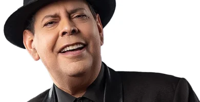 Fernando Villalona afectado por tres bacterias, revela su hermano Angelito