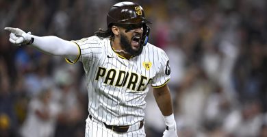 Fernando Tatis Jr. conecta su sexto cuadrangular de la temporada, pero Padres caen ante los Reales