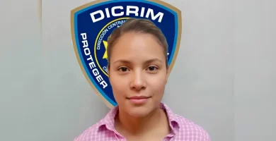 Detienen mujer tras caso en investigación
