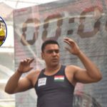 Hombre rompe récord Guinness tras realizar 847 flexiones en una hora con una mochila de 27 kilos en su espalda