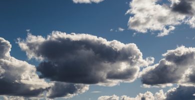 Lunes con lluvias en varias provincias de RD; vigilan depresión tropical número 2