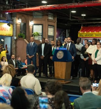 Zohran Mamdani anuncia 50 reformas para pequeños negocios en nyc