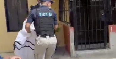 Encuentran dos cuerpos en avanzado estado de descomposición dentro de apartamento en el Distrito Nacional