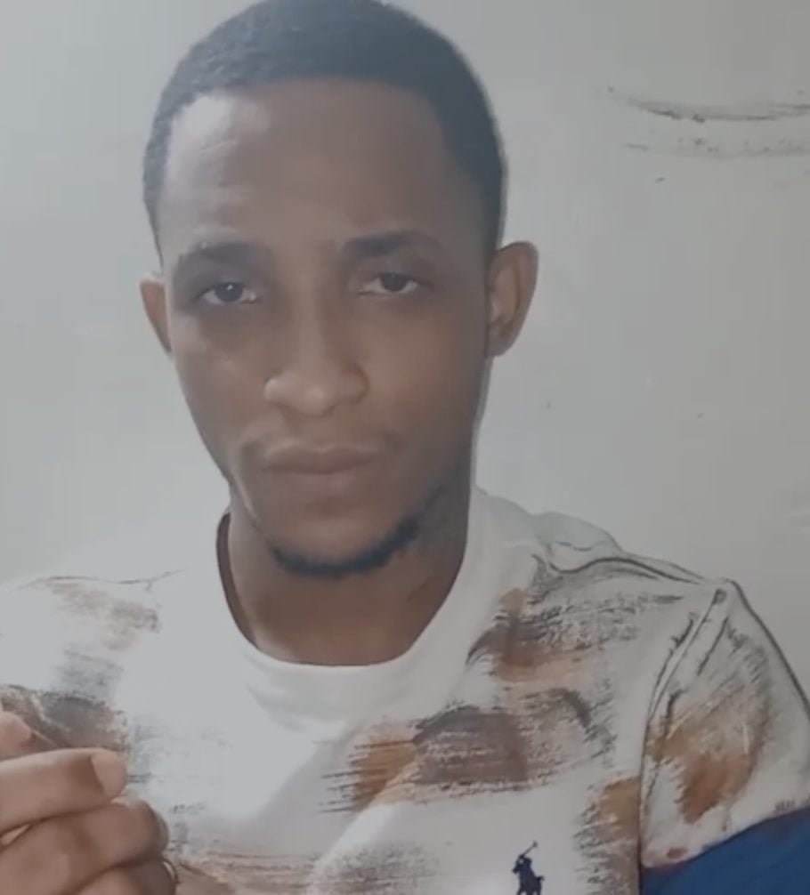 Joven condenado a 30 años de prisión pide ayuda y asegura que fue acusado por crimen cometido por hermano