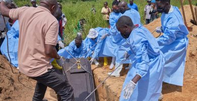 Elevan a 999 el número de muertes confirmadas por el brote de ébola en República Democrática del Congo