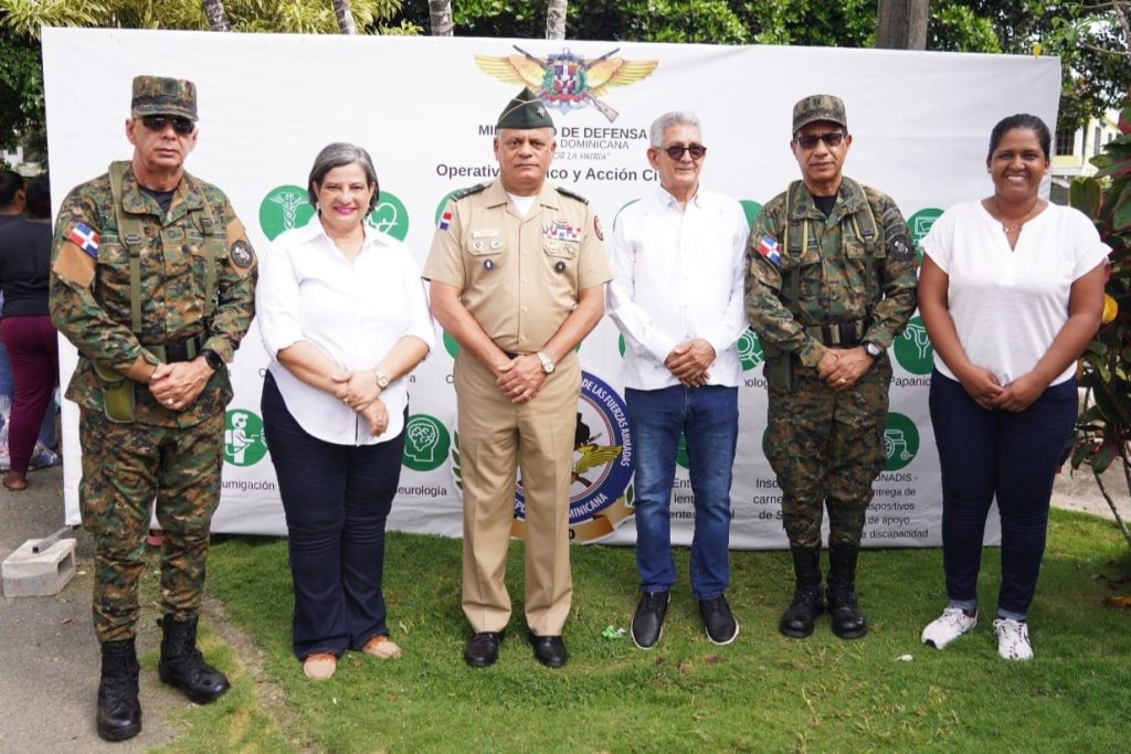 Más de 2,500 personas reciben atención médica en operativo del Ministerio de Defensa en Hato Mayor
