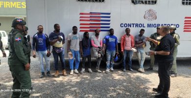 Autoridades recuperan terrenos ocupados ilegalmente en Los Saltos de Jima y detienen a ocho haitianos indocumentados