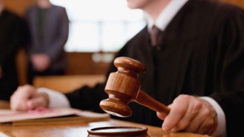 Aplazan medidas de coerción contra cinco integrantes de presunta banda de atracadores