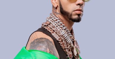 Anuel AA niega que el almacén donde hallaron premios sea de su propiedad