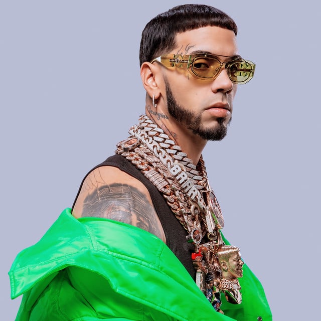 Anuel AA niega que el almacén donde hallaron premios sea de su propiedad