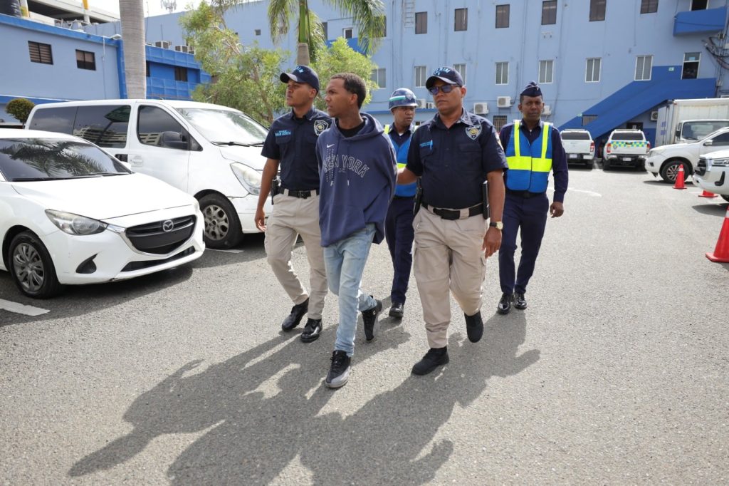 Se entrega Erickson Bonilla, acusado de obligar a su novia adolescente a ingerir herbicida
