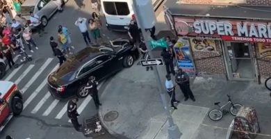 Niño de 12 años muere baleado tras quedar atrapado en tiroteo en el Bronx