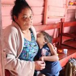 VIDEO: Madre solicita ayuda para su hijo de 12 años que requiere costoso tratamiento con válvula y medicamentos