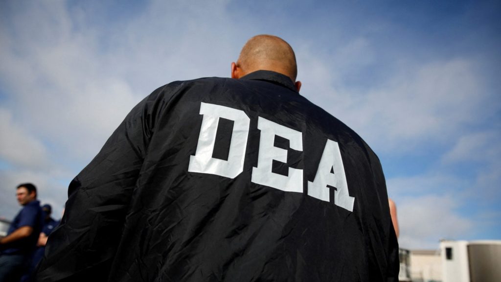 Evaluación de la DEA revela que ataques de EE.UU. no frenaron tráfico de cocaína