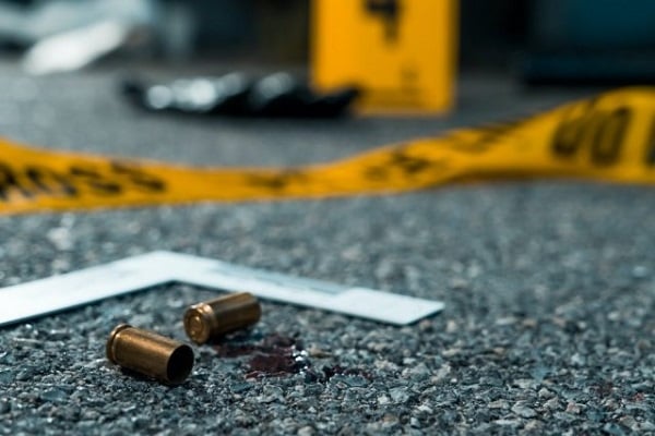Dos hombres mueren a tiros en La Bombita, Azua; familiares exigen justicia