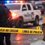 Tras muerte a tiros de dos hombres en Azua, parientes denuncian supuesto cobro de “peajes” de agentes de la PN a delincuentes
