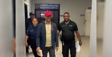 Director de Bellas Artes se entrega por investigación en SFM