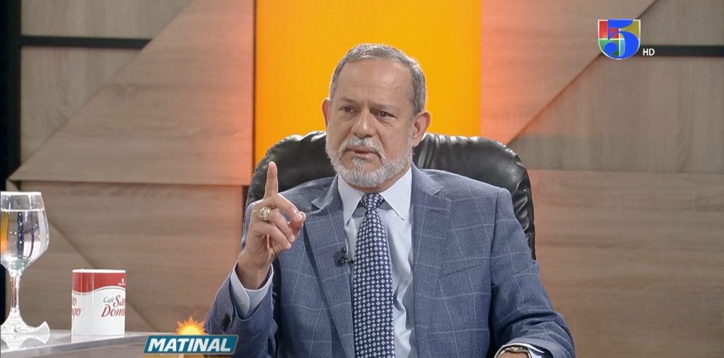 Exdirector de la Policía Nacional advierte que reforma ignora el factor humano
