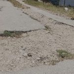 Residentes de Riochill en Barahona piden el arreglo de sus calles tras años en mal estado