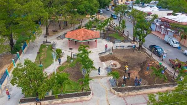 ASDN inicia trabajos de remozamiento y reconstrucción de parque Buena Vista Primera