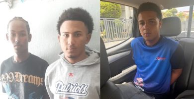 Apresan a tres hombres captados realizando maniobras temerarias en motos vestidos de mujer en Cotuí