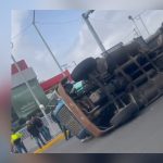 ¡Tráfico Paralizado! Patana se vira en la Kennedy con Núñez de Cáceres y complica el tránsito hacia la Defilló