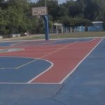 Deportistas de Proyecto 4 de Azua exigen la construcción de un multiuso techado