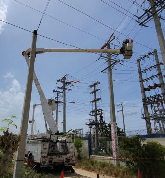 Edeeste informa trabaja mitigar interrupciones por sobrecarga que afecta residenciales de San Isidro