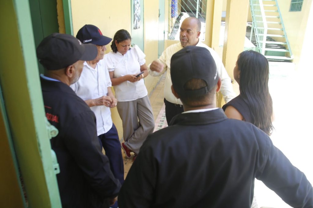¿Cupos asegurados? Despliegan operativo para garantizar inicio del año escolar