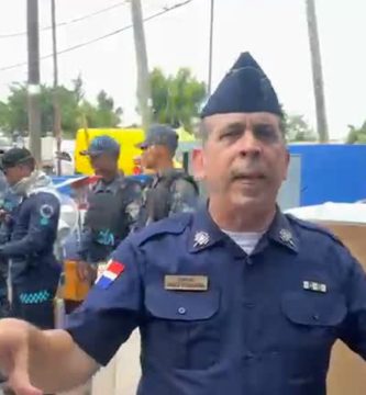 Policía muestra electrodomésticos recuperados tras incendio en L&R Comercial