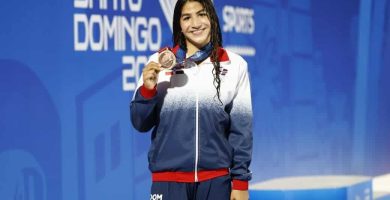¡Otra medalla para RD! Jianna Amores se lleva la plata en los 50 metros mariposa