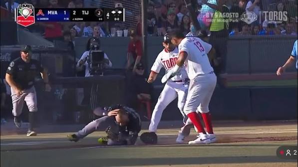 Danry Vásquez protagoniza pelea en Liga Mexicana de Béisbol y revive historial de violencia