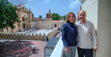 Expresidente de Costa Rica valora gestión de Carolina Mejía en Santo Domingo