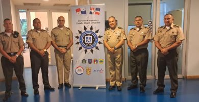 Oficiales dominicanos visitan Ministerio de Seguridad Pública de Panamá para conocer sistema de seguridad y defensa