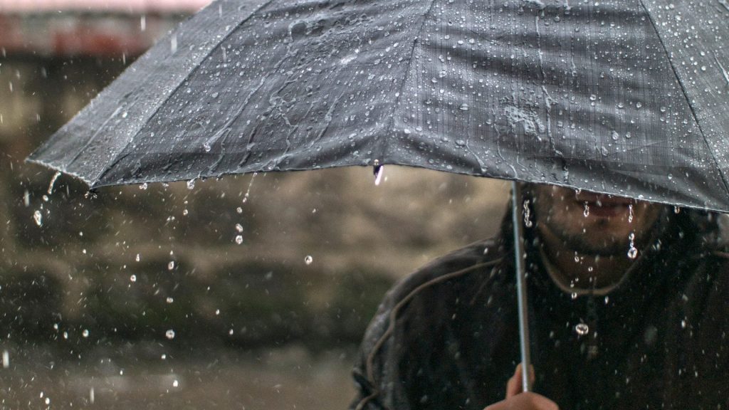 Persistirán aguaceros y tormentas eléctricas este jueves por efetos de vaguada