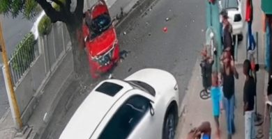 Mujer sigue en estado crítico tras ser arrollada por conductor de una camioneta que dejó dos muertos en Los Ríos