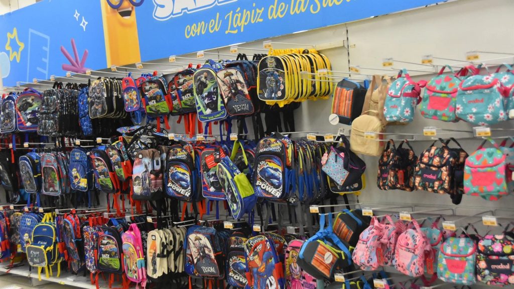 Útiles escolares: se acerca el inicio de clases y los comerciantes dicen que las ventas están lentas
