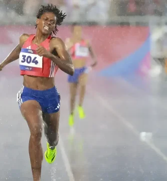 Surge indignación tras incidente en pista durante carrera de Marileidy Paulino