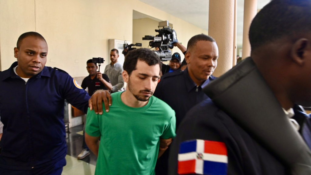 Corte revoca no ha lugar y envía a juicio de fondo a Jean Andrés Pumarol por ataque en torre de Naco