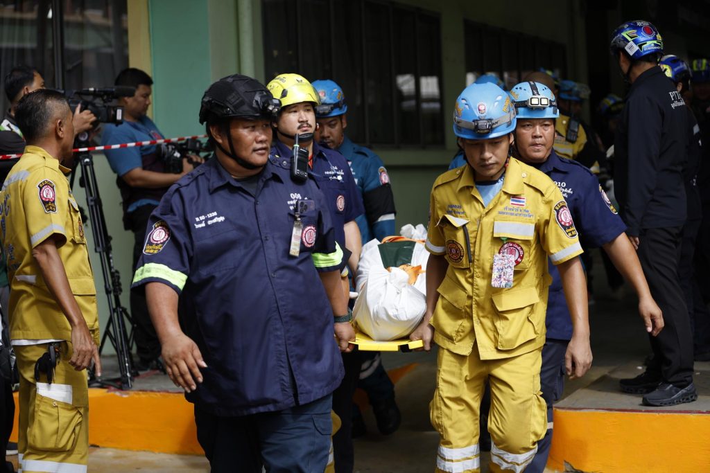 Sangriento tiroteo escolar con múltiples víctimas conmocionó a Tailandia