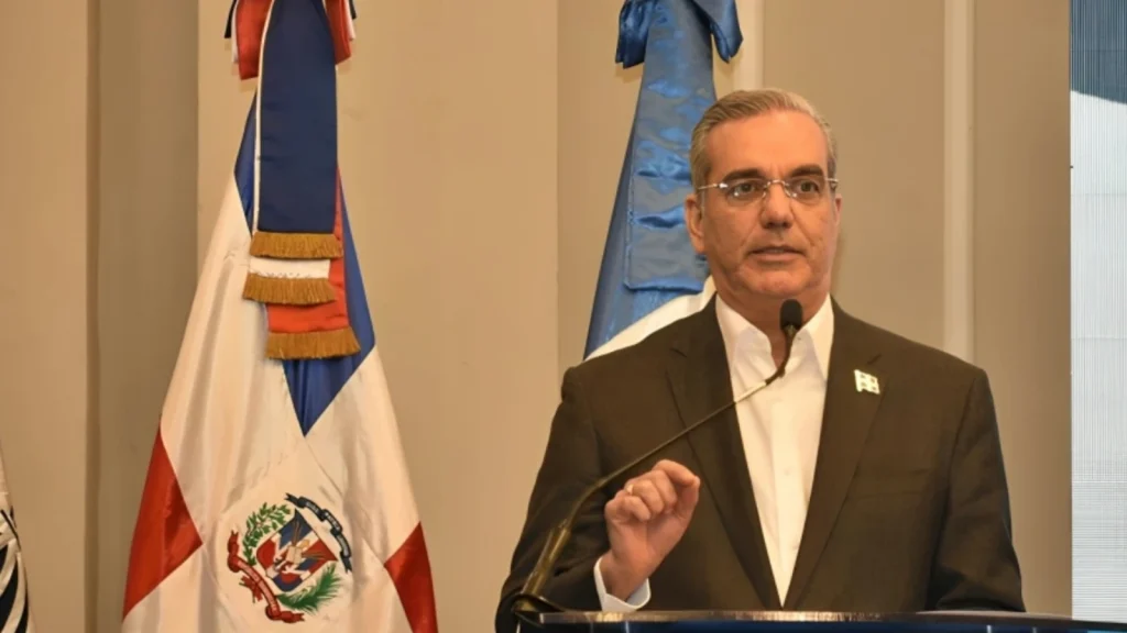 Abinader autoriza extradición de dominicano a NY