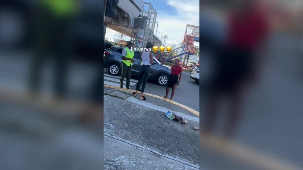 Enfrentamiento entre mujer cristiana y joven se hace viral en redes