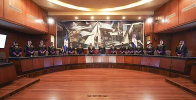 Diversas opiniones tras jueces aspirantes a la Suprema Corte renunciar aspiraciones 