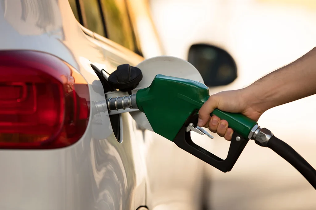 Suben RD$3 la gasolina y el gasoil premium; los regulares aumentan RD$2